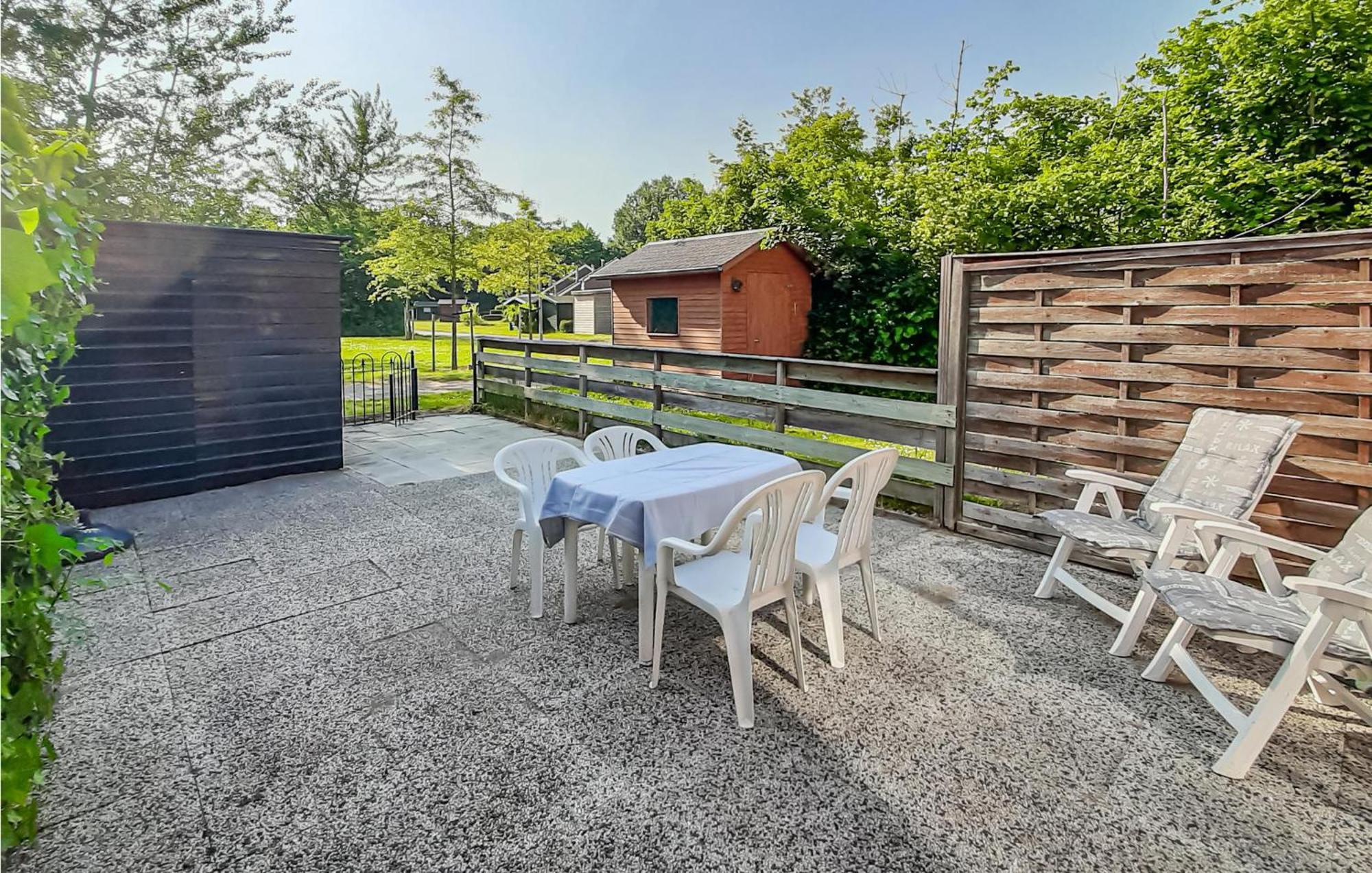 Two-Bedroom Holiday Home in Bruinisse Buitenkant foto